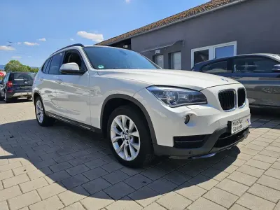 Gebraucht BMW X1 Sport Line 184 PS (135 kW) 2015 Weiß SUV