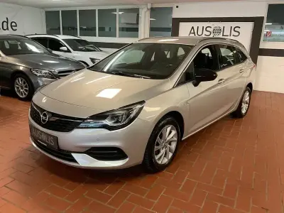Gebraucht Opel Astra Elegance 122 PS (89 kW) 2021 Argon silber (metallic) Kombi