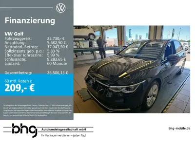Gebraucht VW Golf VIII Style 131 PS (96 kW) 2024 Schwarz Limousine