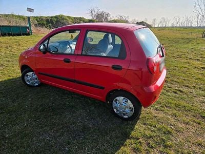 Gebraucht Chevrolet Matiz 54 PS (39 kW) 2009 Rot Kleinwagen