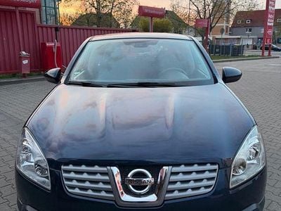 Second-hand Nissan Qashqai Acenta 141 CP (103 kW) 2010 Albastru SUV