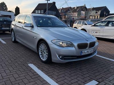 Silber Gebraucht 2012 BMW 520 Sport Line Kombi | 11.500 € (Guter Preis)