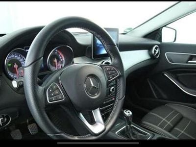 Mercedes GLA180