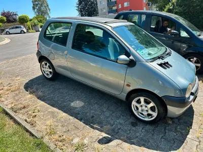 Gebraucht Renault Twingo 75 PS (55 kW) 2003 Blau Kleinwagen