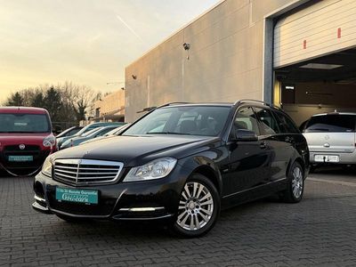 Gebraucht Mercedes C180 156 PS (114 kW) 2011 Schwarz Kombi