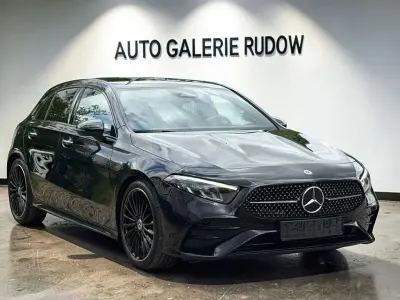 Gebraucht Mercedes A180 AMG 136 PS (100 kW) 2023 Schwarz Limousine