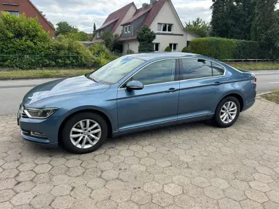 Gebraucht VW Passat 150 PS (110 kW) 2016 Blau Limousine