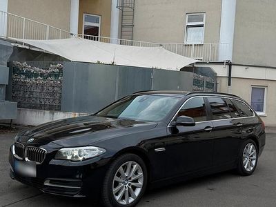 Second-hand BMW 530 Comfort Edition 258 CP (189 kW) 2016 Negru Break