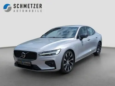 Gebraucht Volvo S60 145 PS (106 kW) 2023 Limousine
