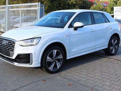 Gletscherweiss Gebraucht 2020 Audi Q2 S-Line SUV | 21.900 € (Fairer Preis)