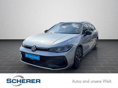 Usata VW Passat R-line 177 CV (130 kW) 2025 Argento Station wagon
