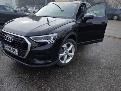 Schwarz Gebraucht 2019 Audi Q3 SUV | 18.900 € (Fairer Preis)