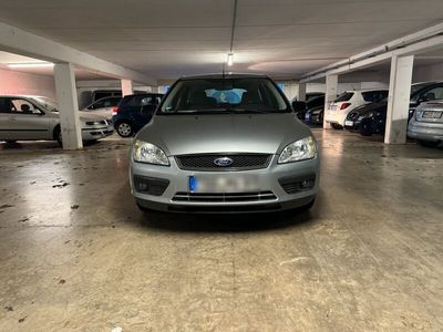 gebraucht Ford Focus 