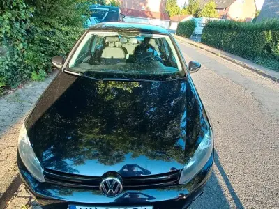 Gebraucht VW Golf VI Comfortline 110 PS (80 kW) 2008 Schwarz Kleinwagen