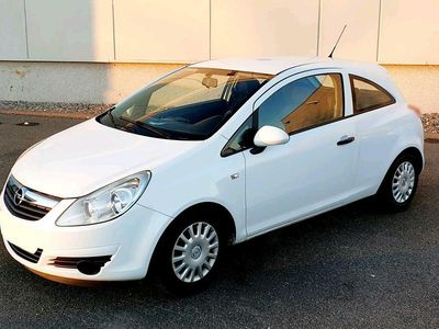Gebraucht Opel Corsa 80 PS (58 kW) 2009 Weiß Kleinwagen