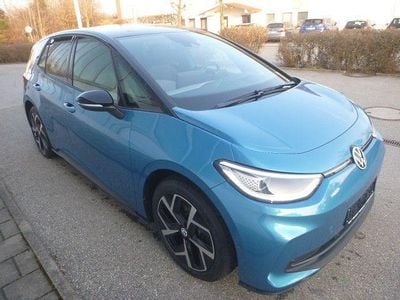 Gebraucht VW ID.3 Pro 150 kW (204 PS) 2025 Blau Kleinwagen