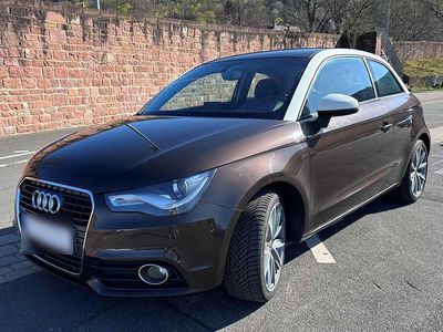 Usata Audi A1 Premium 90 CV (66 kW) 2012 Marrone Utilitaria