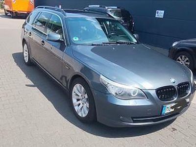 BMW 525