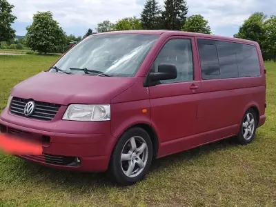 Używany VW Transporter 131 KM (96 kW) 2004 Czerwony Van