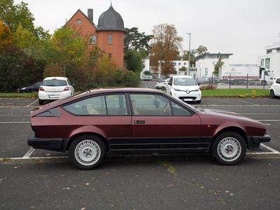Gebraucht Alfa Romeo GTV 158 PS (116 kW) 1985 Andere farben Coupé
