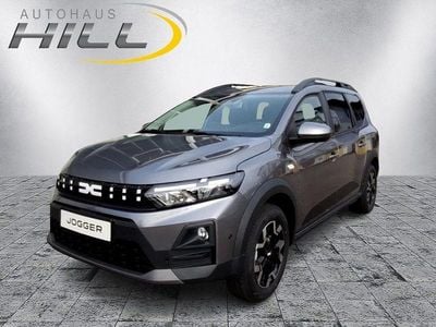 Neu Dacia Jogger Journey 114 PS (83 kW) 2026 Grau Van / Kleinbus