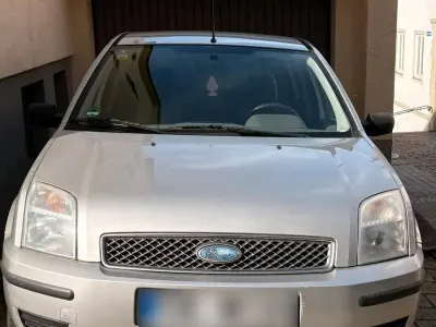 Gebraucht Ford Fusion 80 PS (58 kW) 2005 Silber Kleinwagen