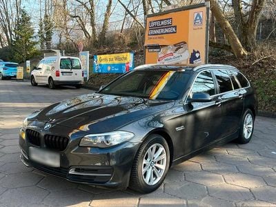 Gebraucht BMW 518 150 PS (110 kW) 2016 Grau Kombi