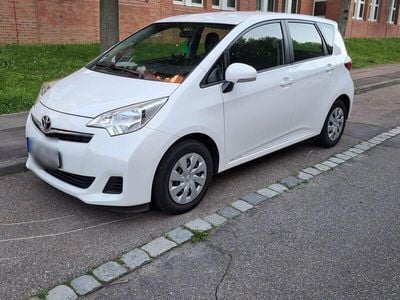 Toyota Verso-S