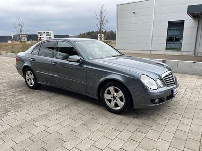 Second-hand Mercedes E280 Classic 190 CP (139 kW) 2008 Gri Berlinǎ