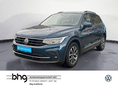 Gebraucht VW Tiguan Life 150 PS (110 kW) 2022 Blau SUV