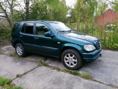 Gebraucht Mercedes ML430 272 PS (200 kW) 2026 Grün SUV