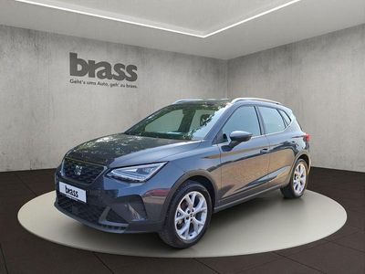 Używany Seat Arona FR 110 KM (80 kW) 2023 Szary SUV