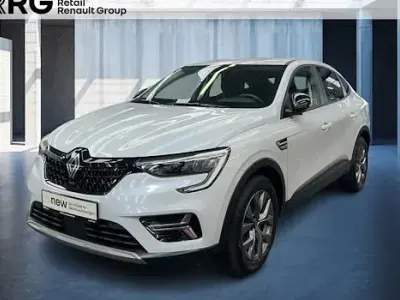 Gebraucht Renault Arkana Evolution 140 PS (102 kW) 2024 Weiß SUV