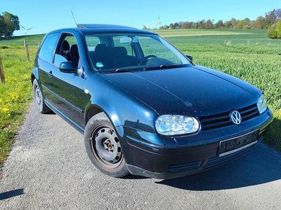 Usata VW Golf IV Edition 116 CV (85 kW) 2002 Blu Berlina