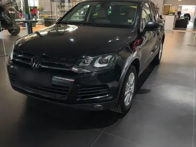Gebraucht VW Touareg 245 PS (180 kW) 2011 Schwarz SUV