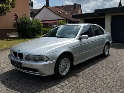 Gebraucht BMW 525 192 PS (141 kW) 2001 Silber Limousine