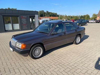 gebraucht Mercedes 190 1.8 AHK Schiededach H-Kennzeichen Alu