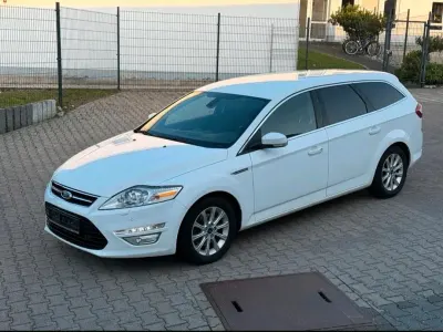 Gebraucht Ford Mondeo Titanium 140 PS (102 kW) 2014 Weiß Kombi