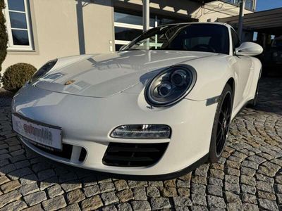 Porsche 911 Carrera GTS
