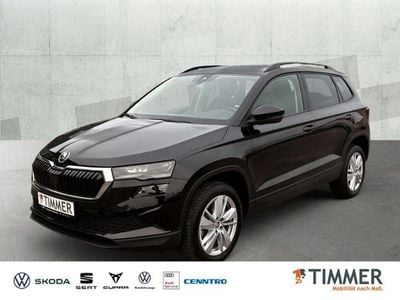 Schwarz magic perleffekt Gebraucht 2024 Skoda Karoq Selection SUV | 31.760 € (Fairer Preis)