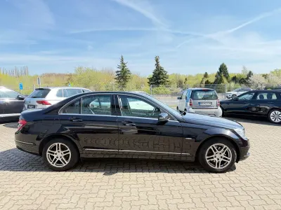Usata Mercedes C180 156 CV (114 kW) 2010 Nero Berlina