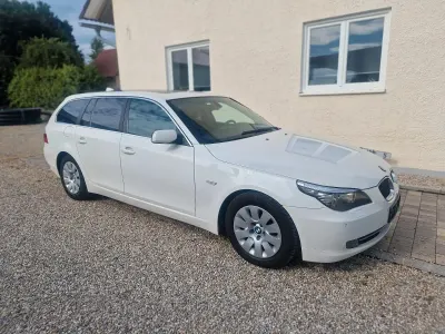 Gebraucht BMW 525 197 PS (144 kW) 2009 Weiß Kombi