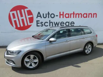 Używany VW Passat Business 200 KM (147 kW) 2024 Srebrny Kombi