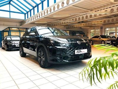Neu VW T-Roc Style 150 PS (110 kW) 2026 Schwarz SUV