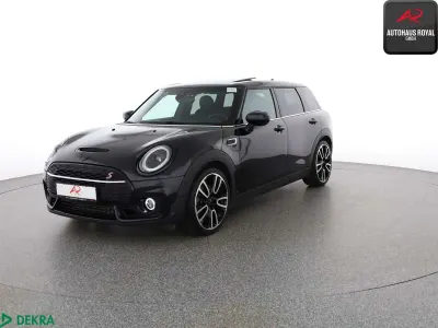 Używany Mini John Cooper Works 178 KM (130 kW) 2023 Czarny Hatchback