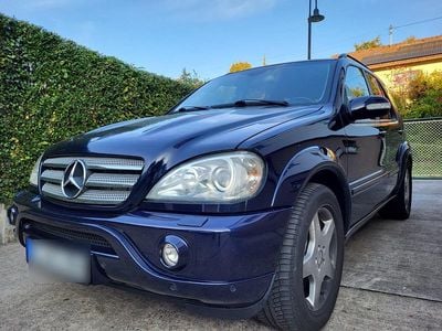 Blau Gebraucht 2002 Mercedes ML55 AMG AMG SUV | 9.999 €