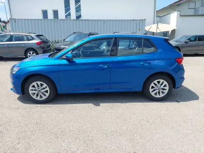 Neu Skoda Fabia Selection 95 PS (69 kW) 2026 Raceblaumetallic Kleinwagen