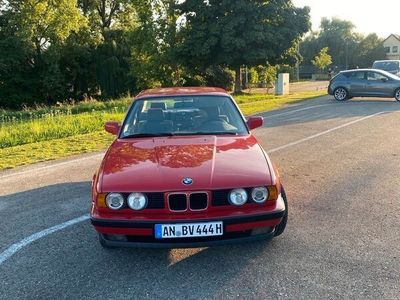 gebraucht BMW 525 i, Automatik, Bj.: 1989, TÜV 04/26, 127300 Km, Zinoberrot