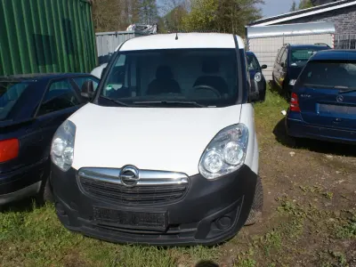 Gebraucht Opel Combo 90 PS (66 kW) 2016 Weiß Van / Kleinbus