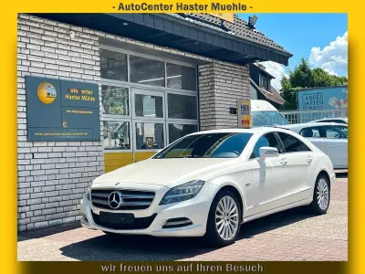 Gebraucht Mercedes CLS350 265 PS (194 kW) 2011 Weiß Limousine